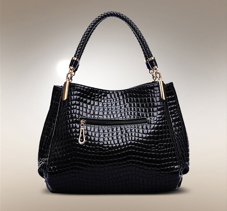 Tessa™ - Stylish Handbag with Crocodile Pattern