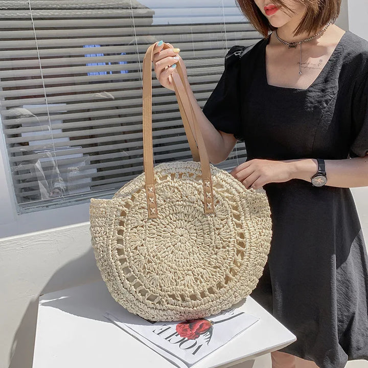 Handcrafted Elegant Multifunctional Straw Handbag