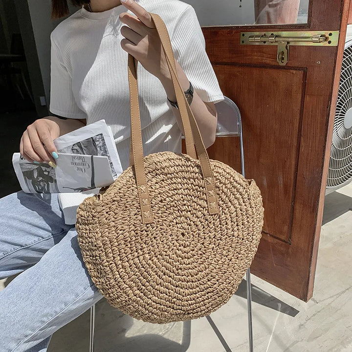 Handcrafted Elegant Multifunctional Straw Handbag